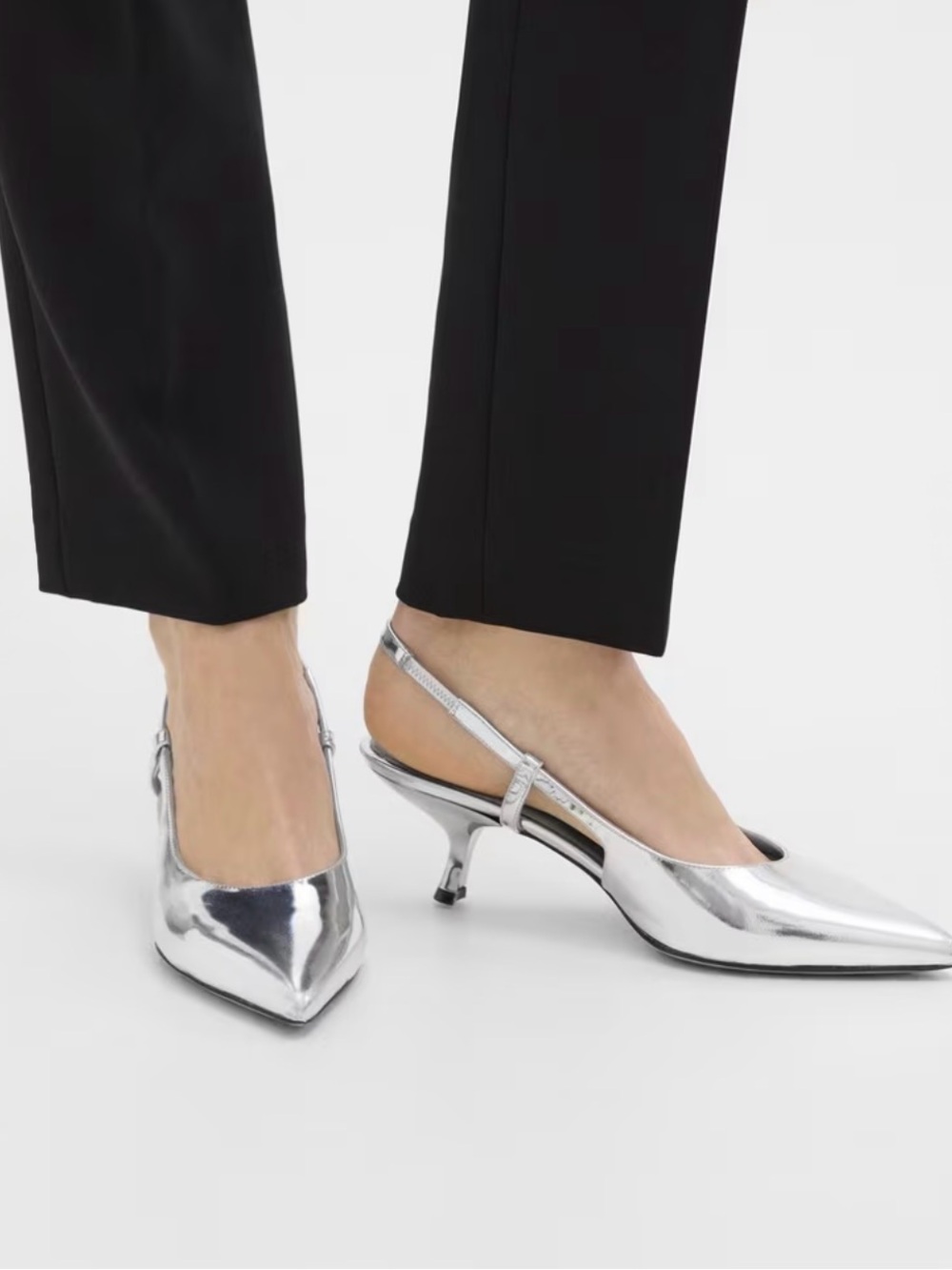 Theory Mirrored Silver Metallic Pointed-Toe Slingback Pumps NWOB Made in Italy